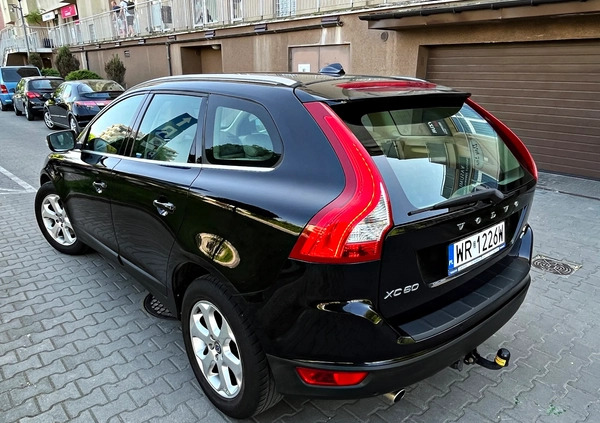 Volvo XC 60 cena 49900 przebieg: 250000, rok produkcji 2010 z Radom małe 352